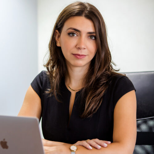 Bianca de Moura Tatarin Bianca de Moura Tatarin